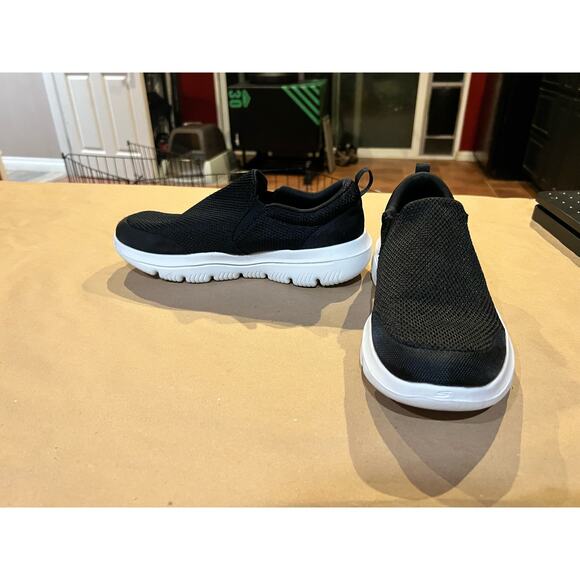 Skechers Men's Performance Go Walk Evolution Ultra Immpecable Shoe 10 Black - Picture 11 of 13